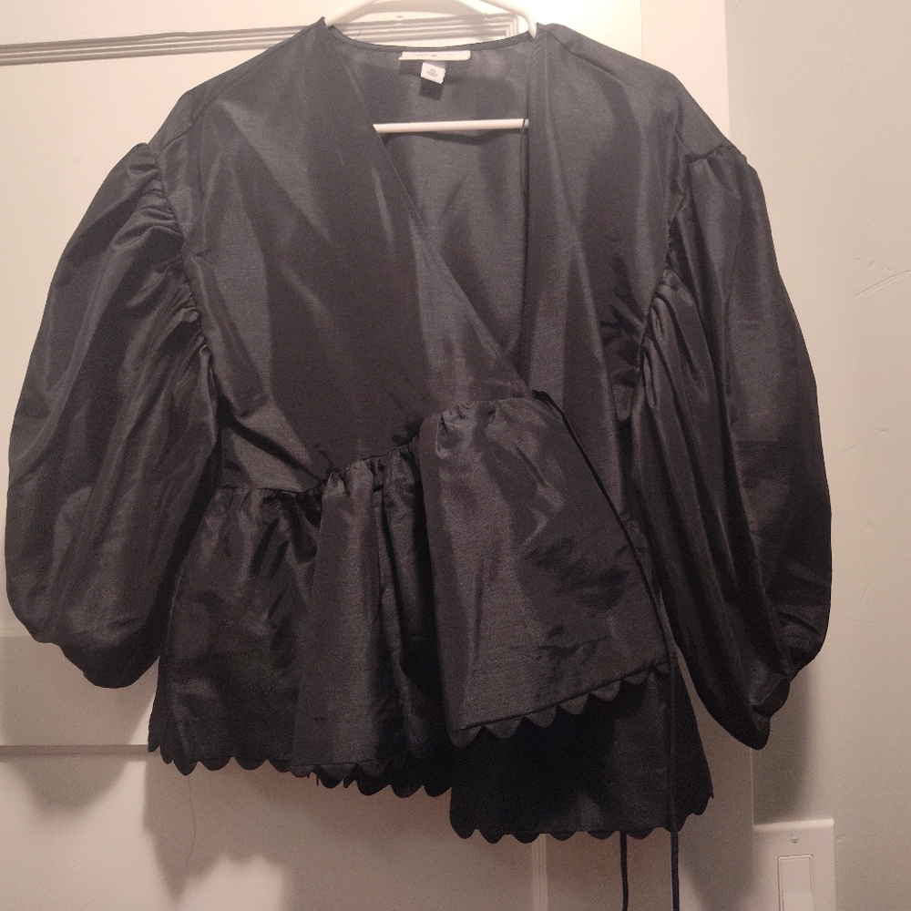 Kika Vargas for Target Scalloped Hem Puff Sleeve Wrap Top - Picture 15 of 16